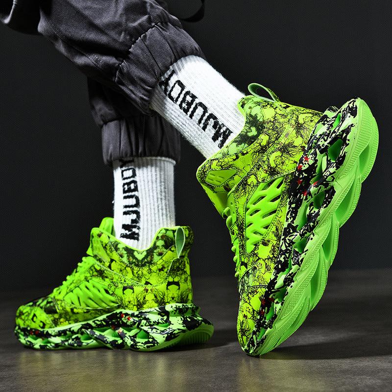 Trendy Camouflage Sports And Leisure Blade Old Shoes in bright neon green with black abstract patterns, designed for stylish casual wear and active streetwear looks.
