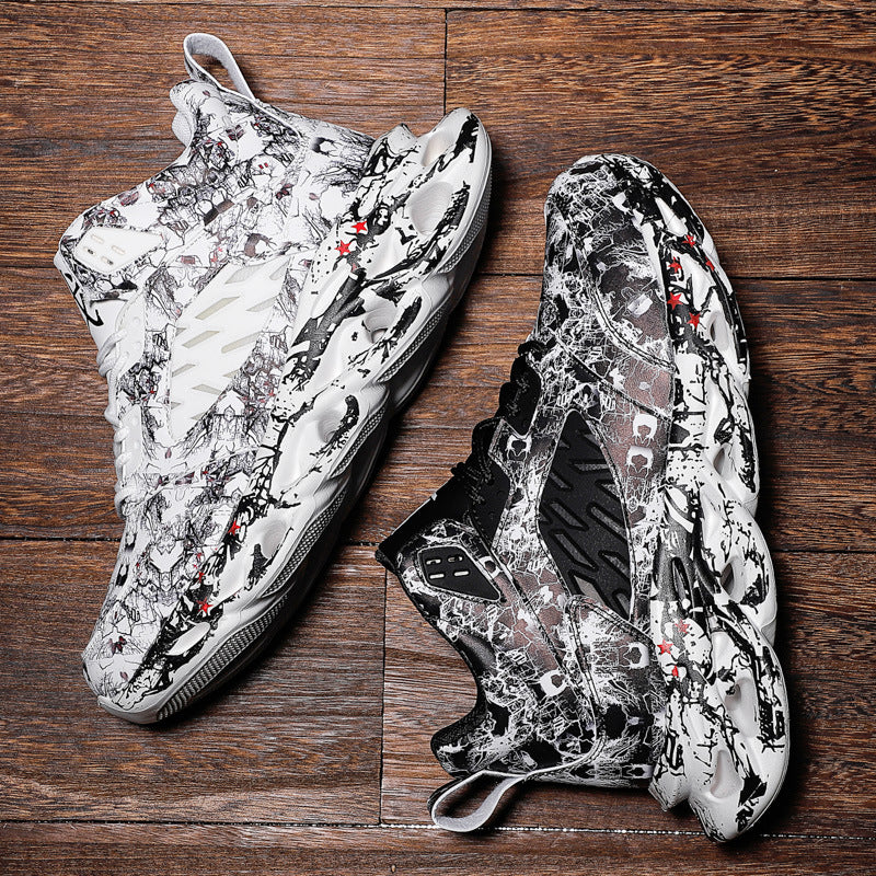 Pair of Trendy Camouflage Sports And Leisure Blade Old Shoes in black and white abstract pattern, designed for stylish casual wear and comfortable active use.
